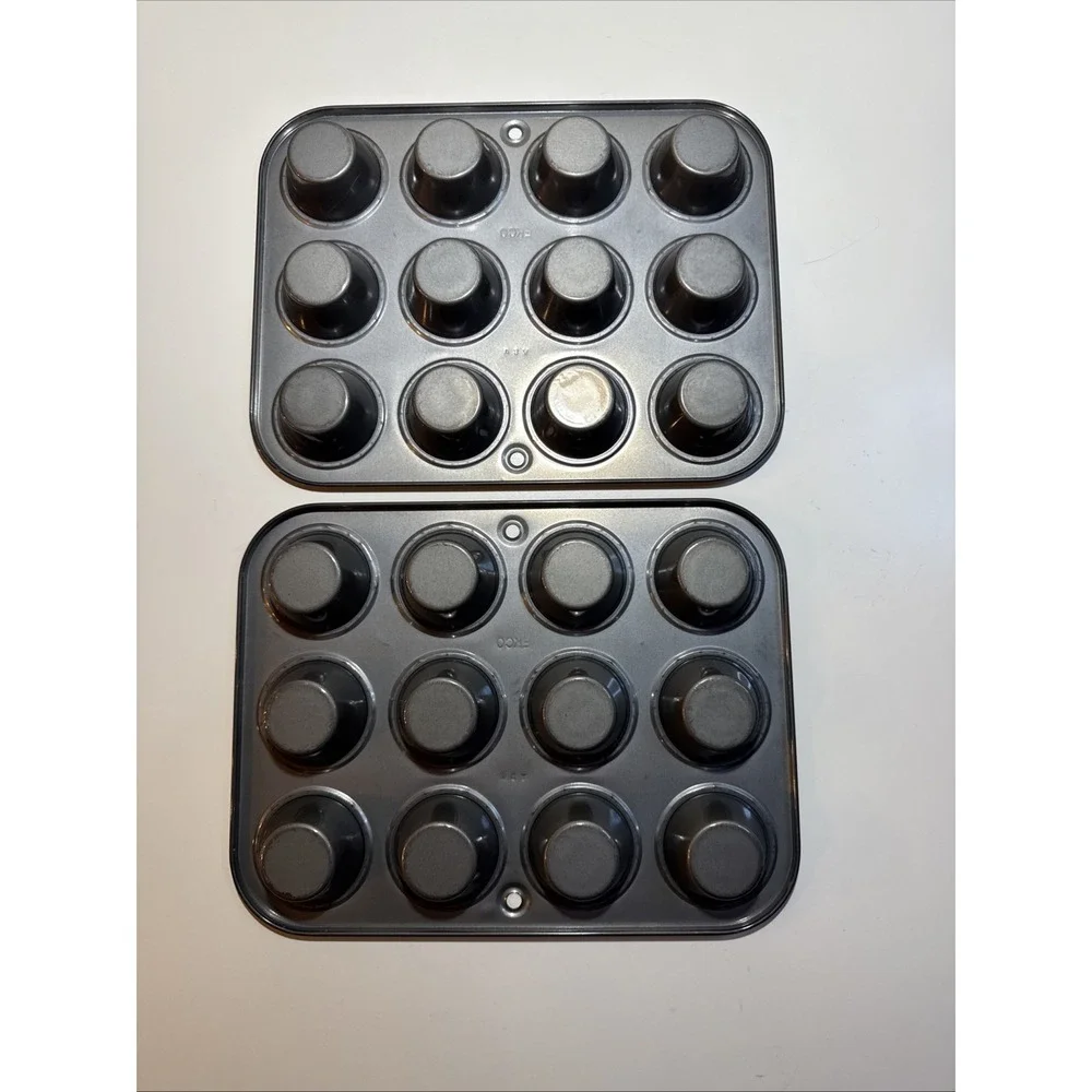 Ekco Mini Cupcake Pan Lot Of 2 Holds 12 Cupcakes Each‎ 7.5